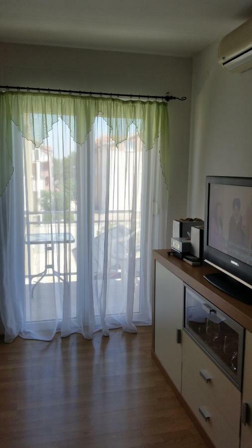 Apartments Skrlec Vodice Exterior foto